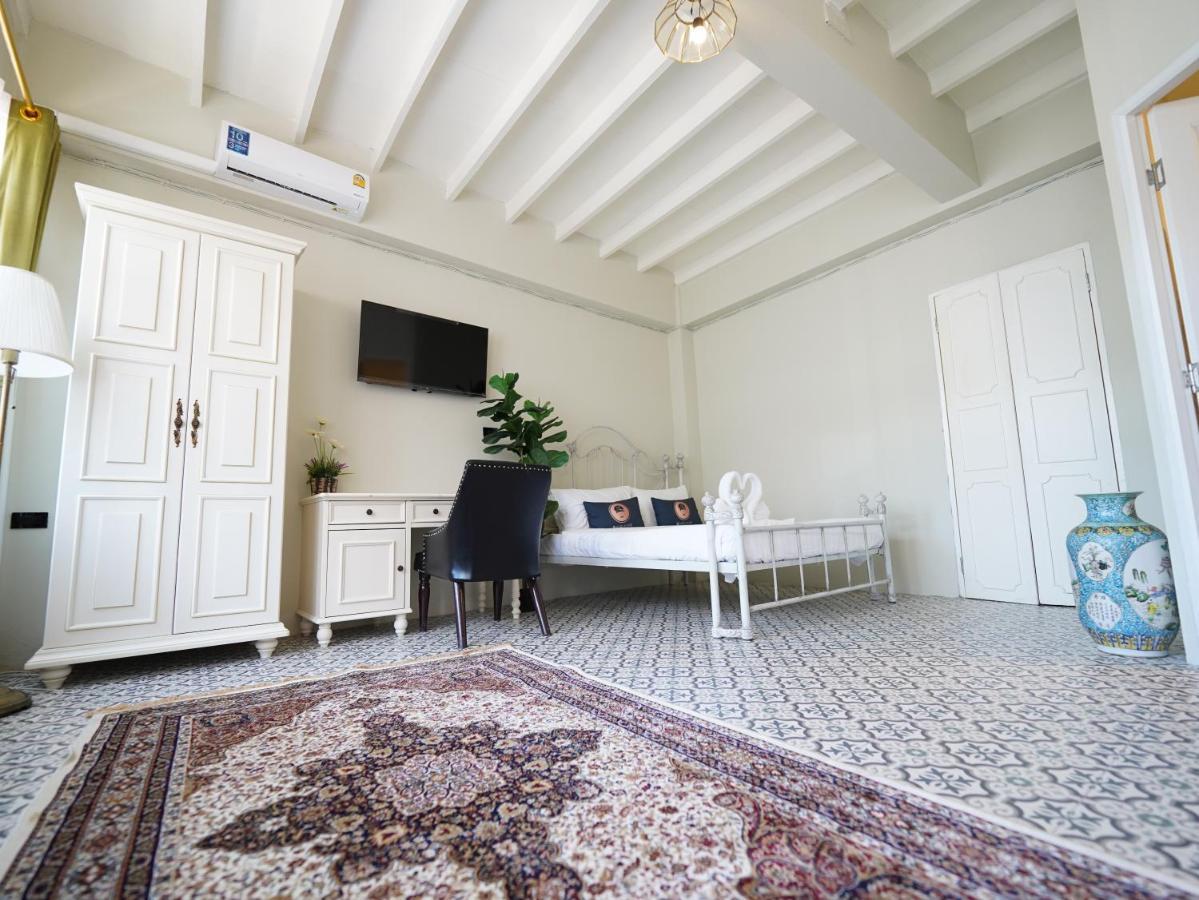 2499 Heritage Chinatown Bangkok Hotel By Roomquest Ngoại thất bức ảnh