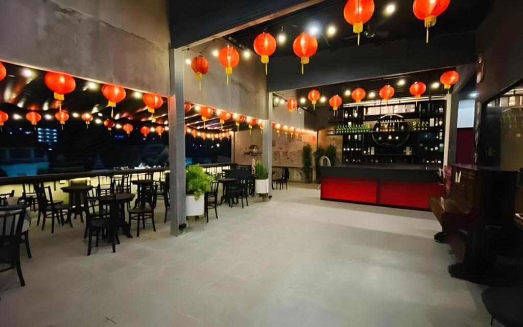 2499 Heritage Chinatown Bangkok Hotel By Roomquest Ngoại thất bức ảnh